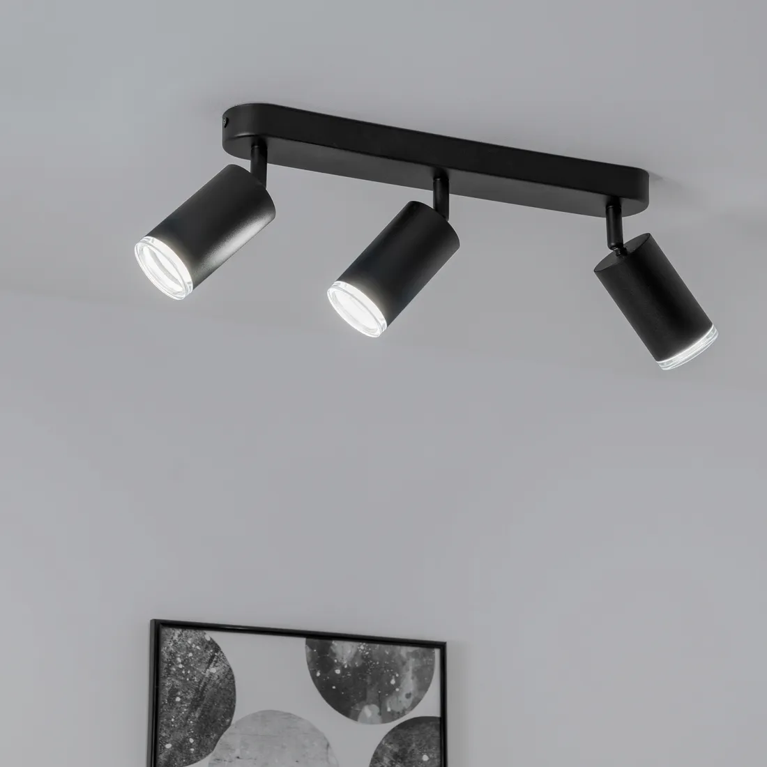 spot-owalny-lumiled-czarny
