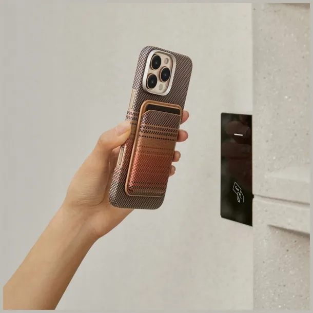 pasek-pitaka-do-apple-brazowy-kolor-brazowy-producent-pitaka