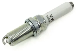 swieca-zaplonowa-ngk-94833-vw-audi-skoda-tfsi-tsi