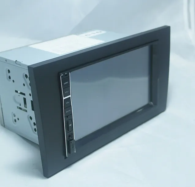 ramka-maskujaca-2din-audi-a4-b6-b7-exeo-marka-bez-marki