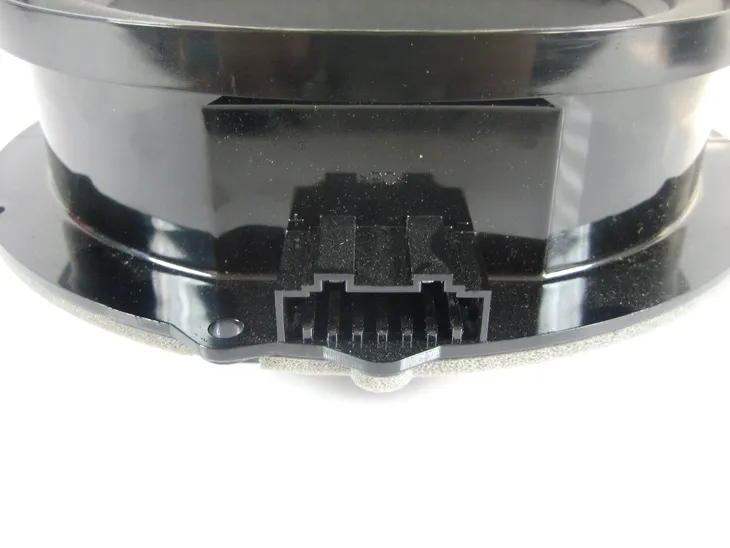 oryginalne-fabryczne-glosniki-vw-caravelle-beetle-tiguan-touran-eos-caddy-kod-producenta-ic-165vw-zawiera-baterie-nie