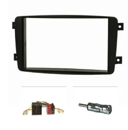 mercedes-c-w203-vito-2din-ramka-iso-antena-40-1084