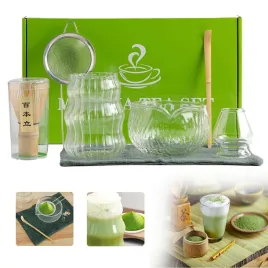 7-zestaw-do-matchy-z-miarka-miska-sitkiem-kubkiem-trzepaczke-i-sciereczka