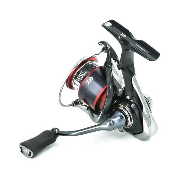 daiwa-kolowrotek-fuego-lt-2000-pojemnosc-szpuli-016mm-150m