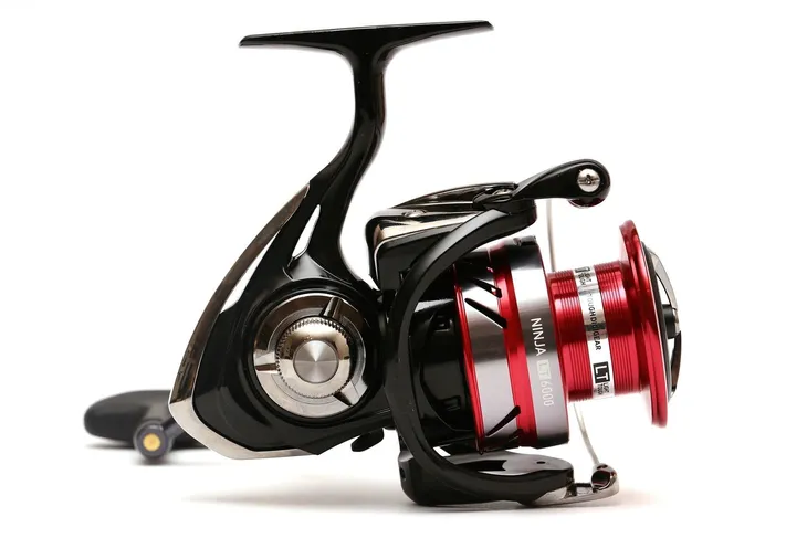 kolowrotek-daiwa-ninja-lt-6000-liczba-lozysk-kulkowych-4