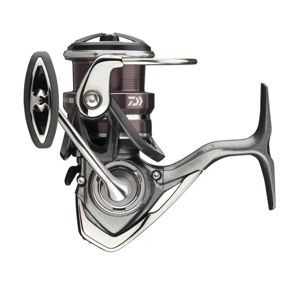 kolowrotek-spinningowy-daiwa-exceler-lt-2500-przelozenie-5-3-1