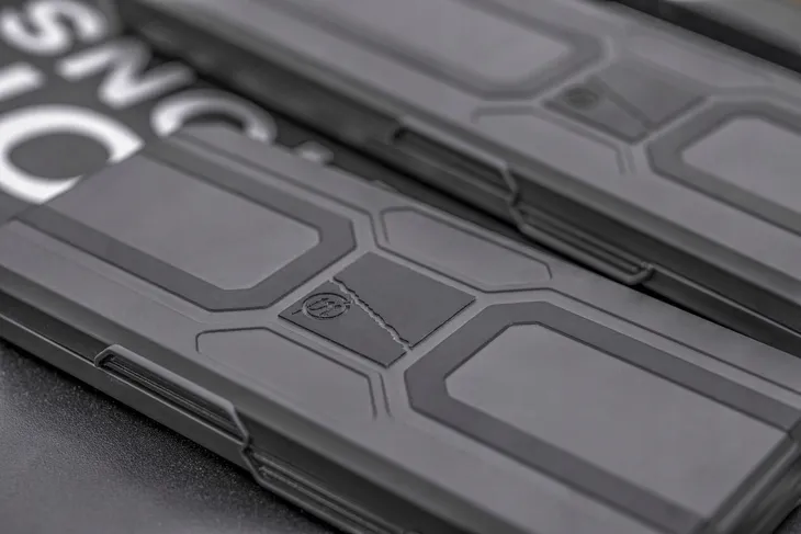 pudelko-preston-absolute-hooklength-boxes-srebrny-marka-preston-waga-z-opakowaniem-0-1-kg