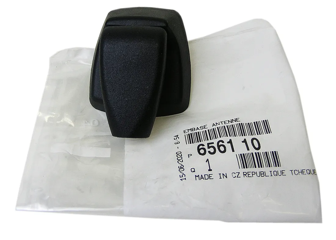 podstawa-antena-trafic-vivaro-master-jumper-waga-z-opakowaniem-1-kg
