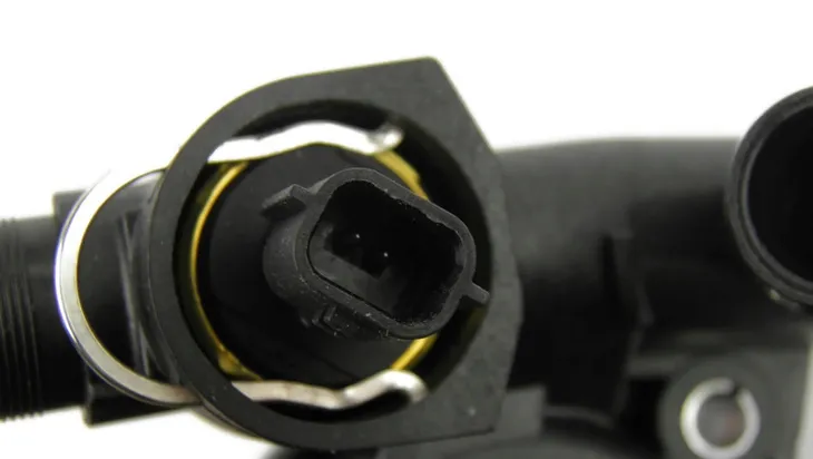 termostat-110604371r-renault-producent-czesci-renault-oe-typ-samochodu-samochody-dostawcze