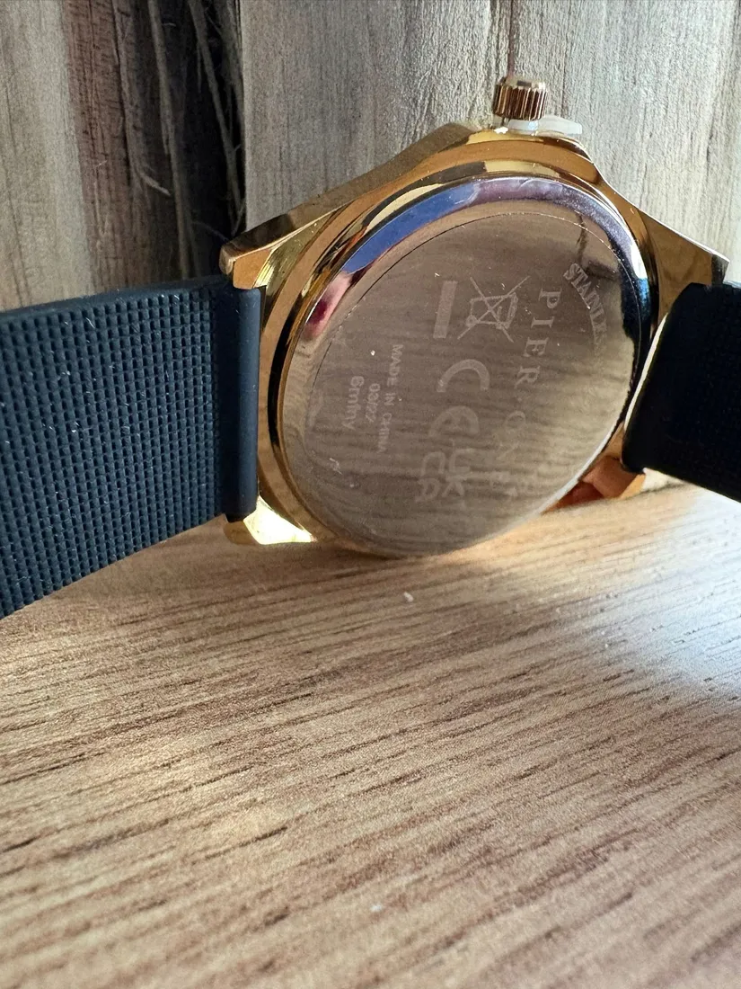 zegarek-pier-one-marka-bez-marki