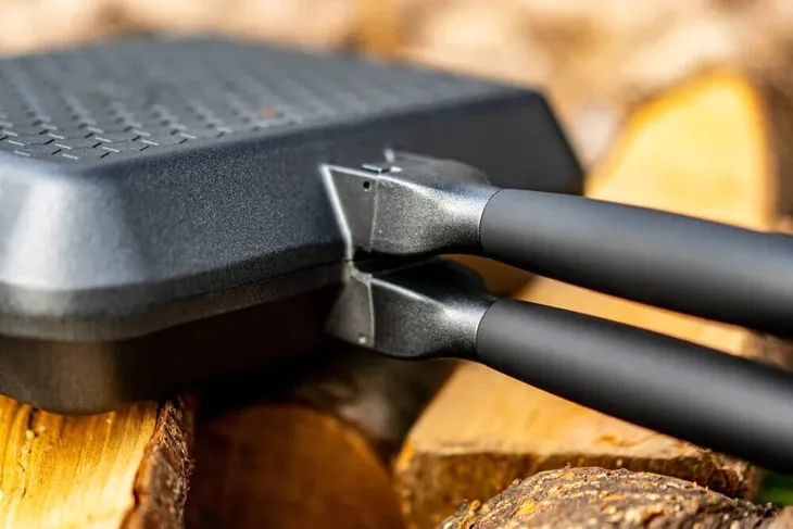 pudelko-sonik-sizzla-czarny-model-sizzla