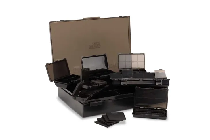 pudelko-nash-capacity-medium-tackle-box-loaded-czarny-marka-nash