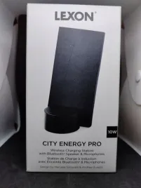 indukcyjna-ladowarka-lexon-city-energy-pro-10w-z-glosnikiem-bluetooth