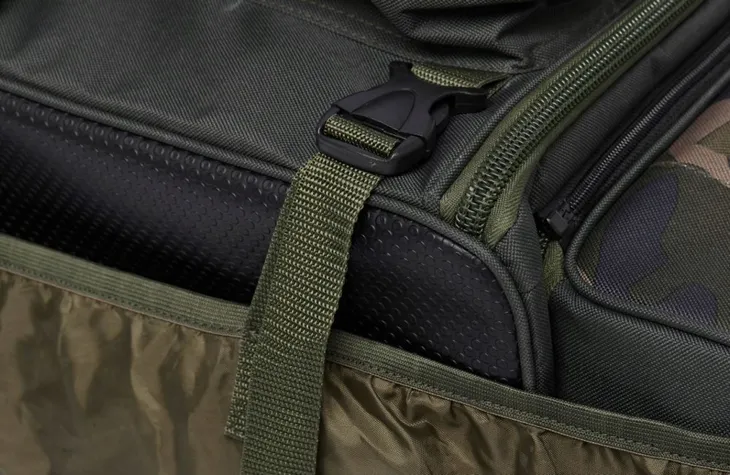 prologic-avenger-plecak-rucksack-glebokosc-krotszy-bok-41-cm