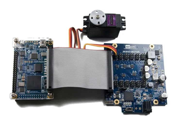 sterownik-terasic-servo-motor-kit-kod-producenta-p0288-model-terasic-servo-motor-kit