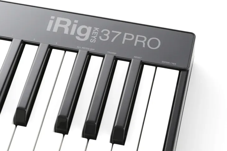 ik-irig-acoustic-interfejs-audio-marka-ik-multimedia-model-irig-acoustic