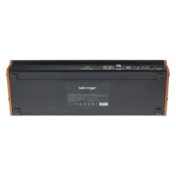 syntezator-behringer-solina-string-ensemble