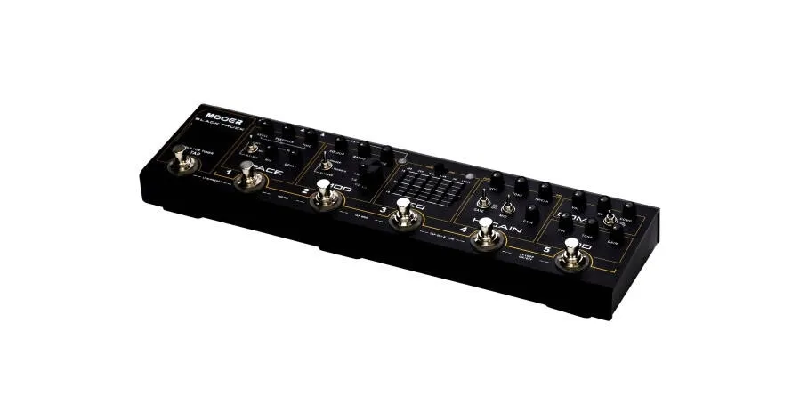 mooer-cpt-2-black-truck-multi-effects-unit