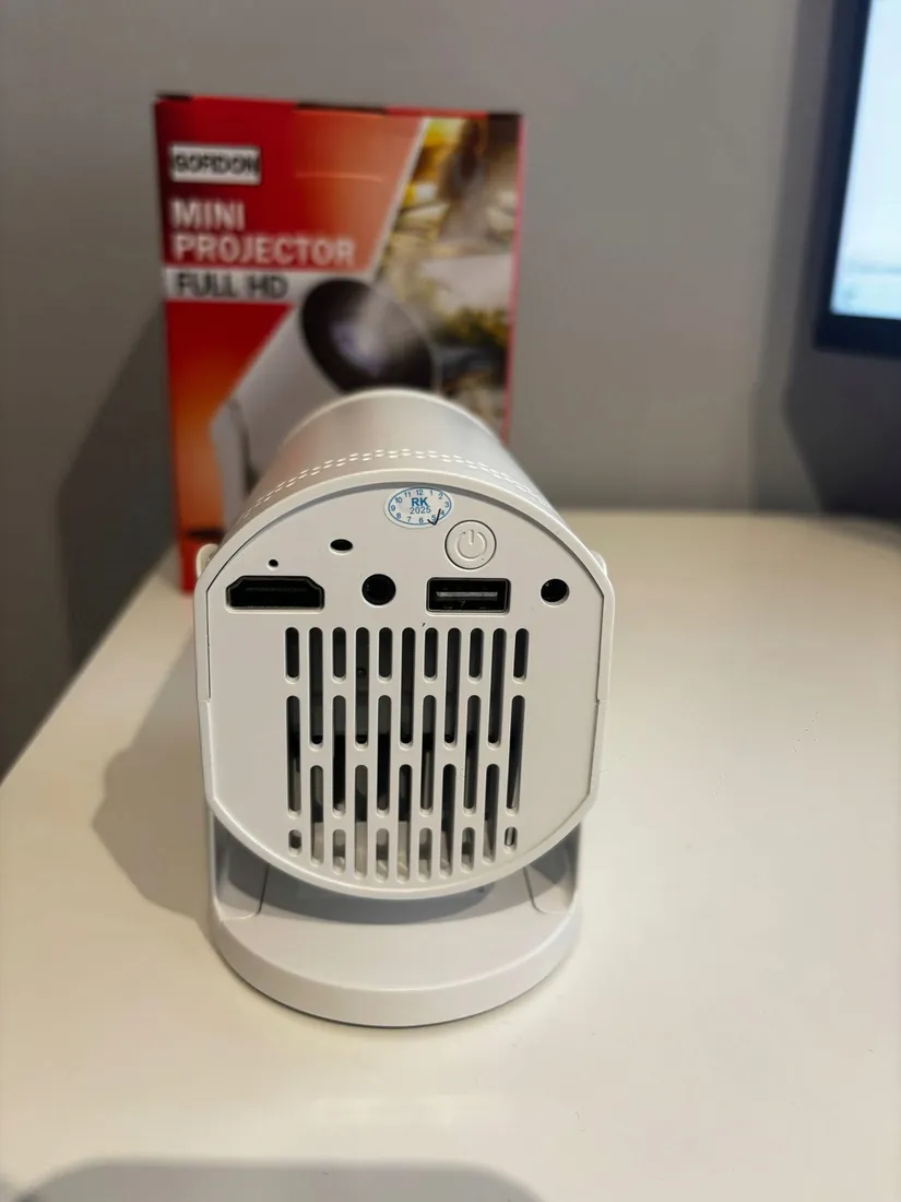 mini-projector-full-hd