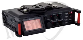 tascam-dr-70d-cyfrowy-dyktafon-16-bit