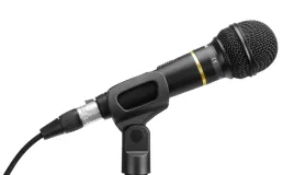 mikrofon-dynamiczny-saramonic-sr-mv58-ze-zlaczem-xlr