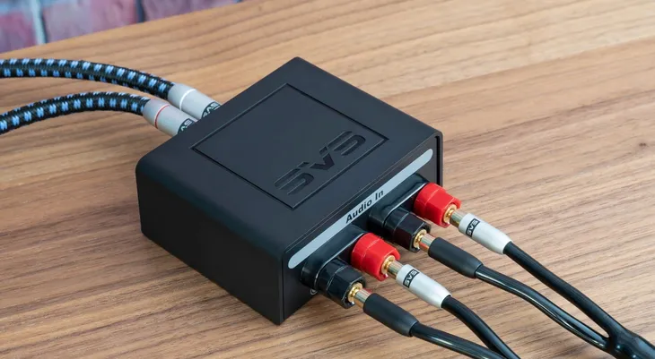 svs-soundpath-speaker-level-or-adapter-subwooferowy-glebokosc-produktu-10-3-cm