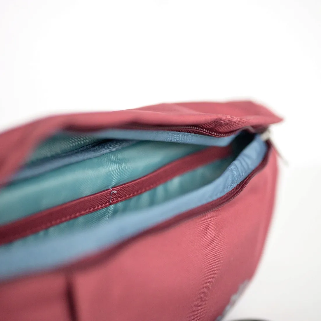 nerka-cabinzero-bum-bag-2-l-napa-wine-plec-produkt-uniseks