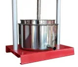 wyciskarka-do-owocow-chomik-marka-chomik