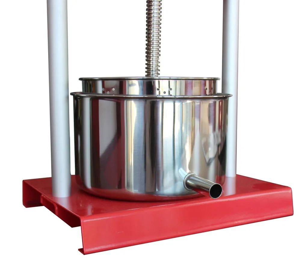 wyciskarka-do-owocow-chomik-marka-chomik