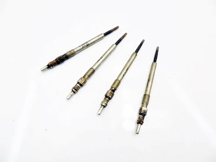 swieca-zarowa-borgwarner-gn053-jakosc-czesci-zgodnie-z-gvo-q-oryginal-z-logo-producenta-czesci-oem-oes