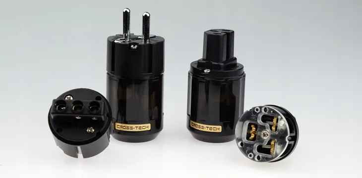 meskie-cross-tech-hi-end-kod-producenta-schuko-c15