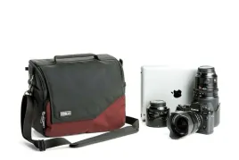 torba-fotograficzna-thinktank-mirrorless-mover-30i-czerwony