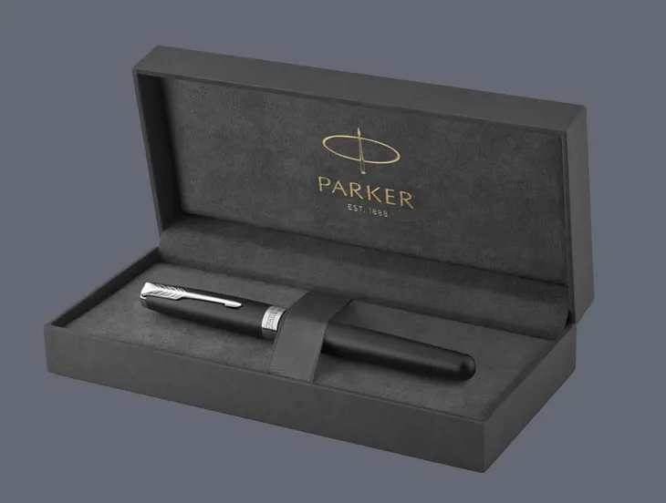 pioro-kulkowe-parker-sonnet-matte-black-ct-z-grawerem-kolor-tuszu-czarny