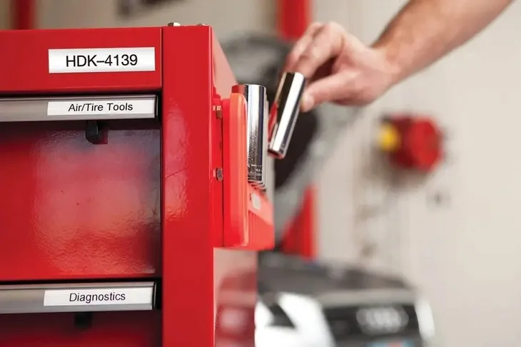 tasma-dymo-1734525-kolor-zolty-certyfikat-ce