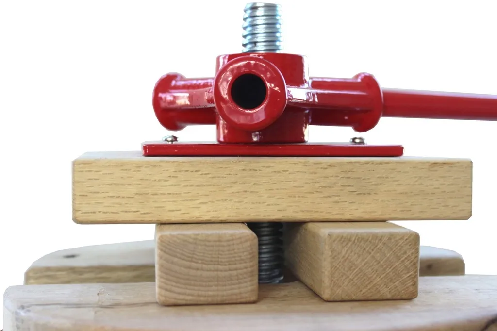 wyciskarka-do-owocow-chomik