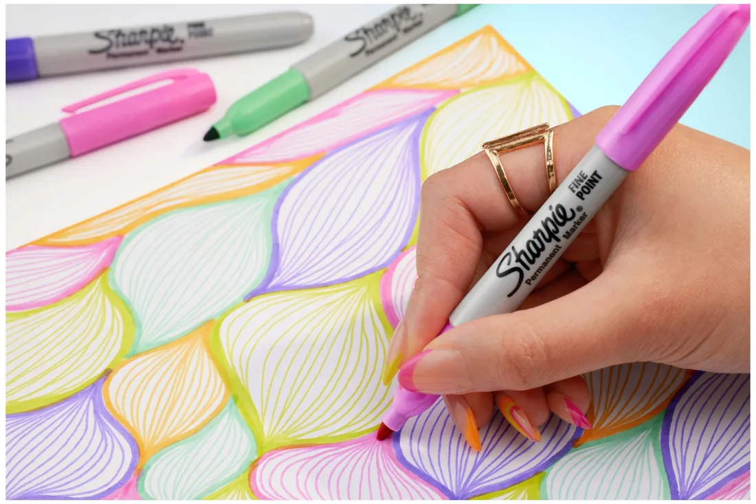 markery-permanentne-sharpie-glam-pop-24