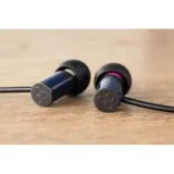 final-audio-e1000-sluchawki-dokanalowe-przewodowe-abs-iem-16-ohm-czerwone-material-tworzywo-sztuczne