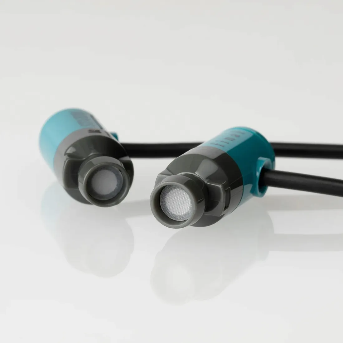 sluchawki-dokanalowe-final-audio-study-1