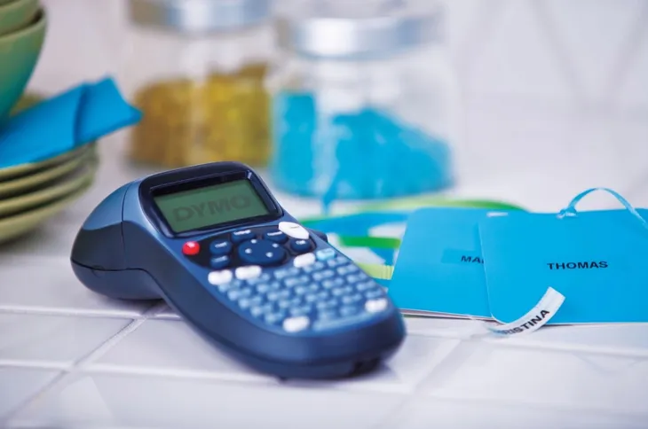 tasma-dymo-12-x-4-m-1-waga-z-opakowaniem-0-07-kg-kod-producenta-s0721800