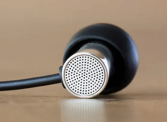 sluchawki-dokanalowe-final-audio-e3000c