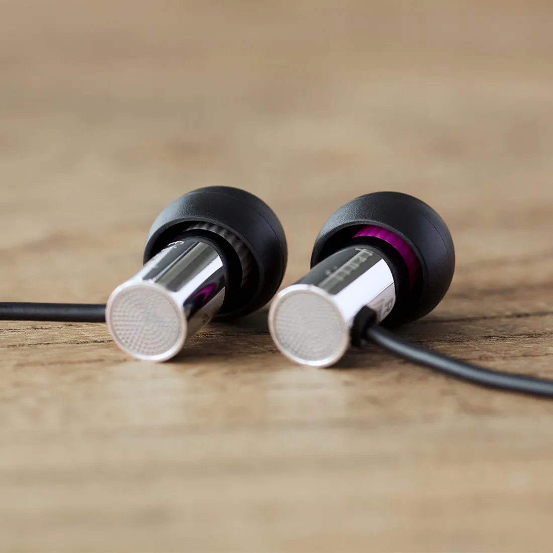 sluchawki-dokanalowe-final-audio-e3000c-marka-final-audio