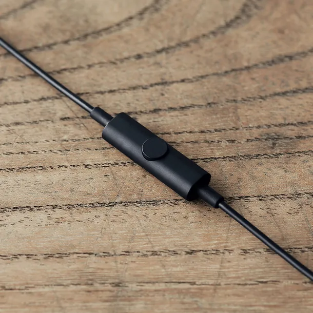 sluchawki-dokanalowe-final-audio-e3000c-kolor-dominujacy-czarny