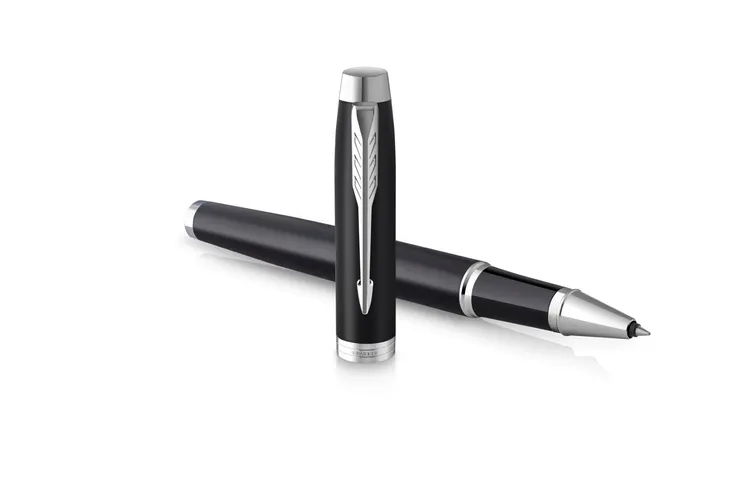 pioro-kulkowe-parker-im-essential-matte-black-ct-z-grawerem-informacje-dodatkowe-opakowanie-prezentowe-kod-producenta-2143634