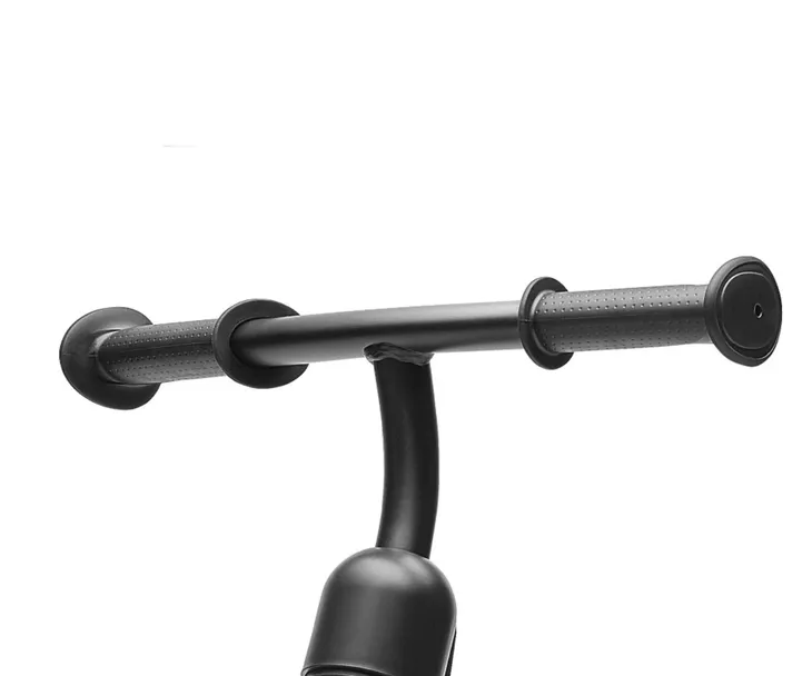 rowerek-biegowy-qplay-tech-czerwony-waga-3-kg