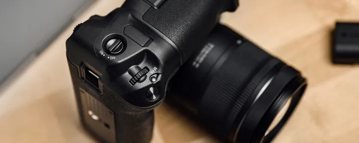 battery-pack-newell-bg-e22-do-canon-eos-r-marka-newell-przeznaczenie-canon