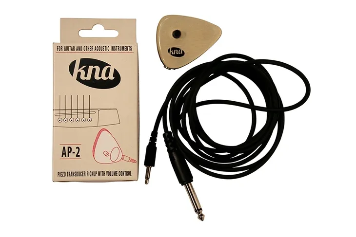 kna-ap-2-przystawka-piezo-uniwersalna-z-regulacja-glosnosci-naklejana-zastosowanie-gitara-akustyczna