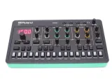 roland-s-1-tweak-synth-polifoniczny-syntezator-kieszonkowy-sekwencer-kolor-czarny