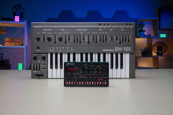 roland-s-1-tweak-synth-polifoniczny-syntezator-kieszonkowy-sekwencer-waga-z-opakowaniem-0-3-kg-model-s-1-tweak