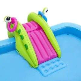 wodny-plac-zabaw-dla-dzieci-dmuchany-basen-fontanna-zjezdzalnia-zabawki