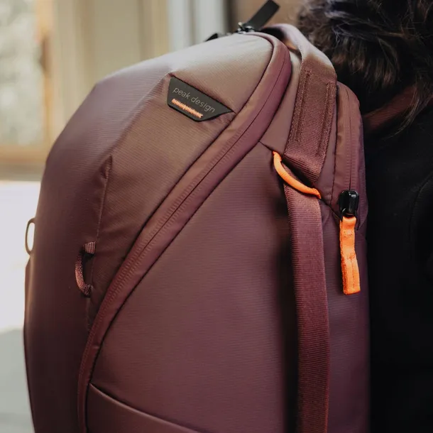 plecak-fotograficzny-peak-design-everyday-backpack-zip-15l-fioletowy-marka-peak-design-model-everyday-backpack-15l-zip-eclipse